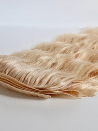 Hand Tied Weft - Beach Wave 10P (Platinum)